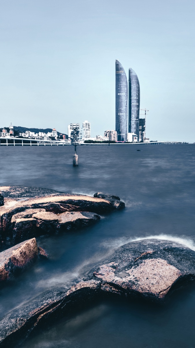 厦门双子塔鼓浪屿手机摄影