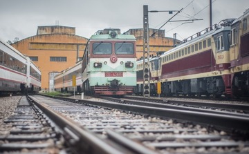 262484