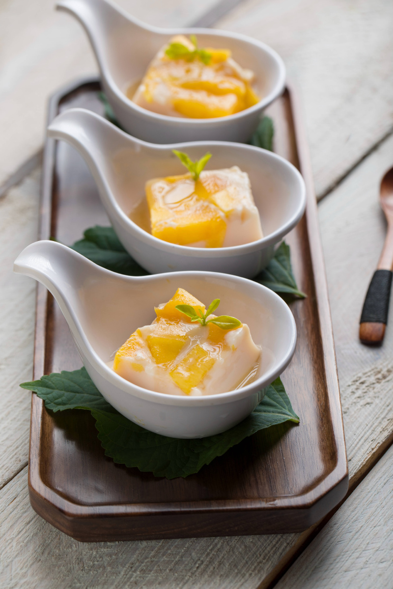椰奶芒果布丁