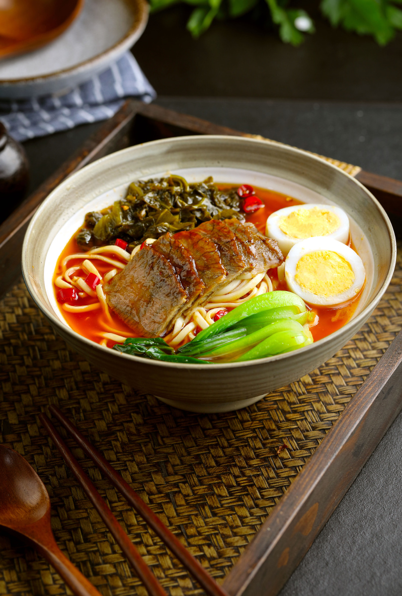 面条的几种做法一碗面条,从面粉到面条是食物的一种升华,做法也可以