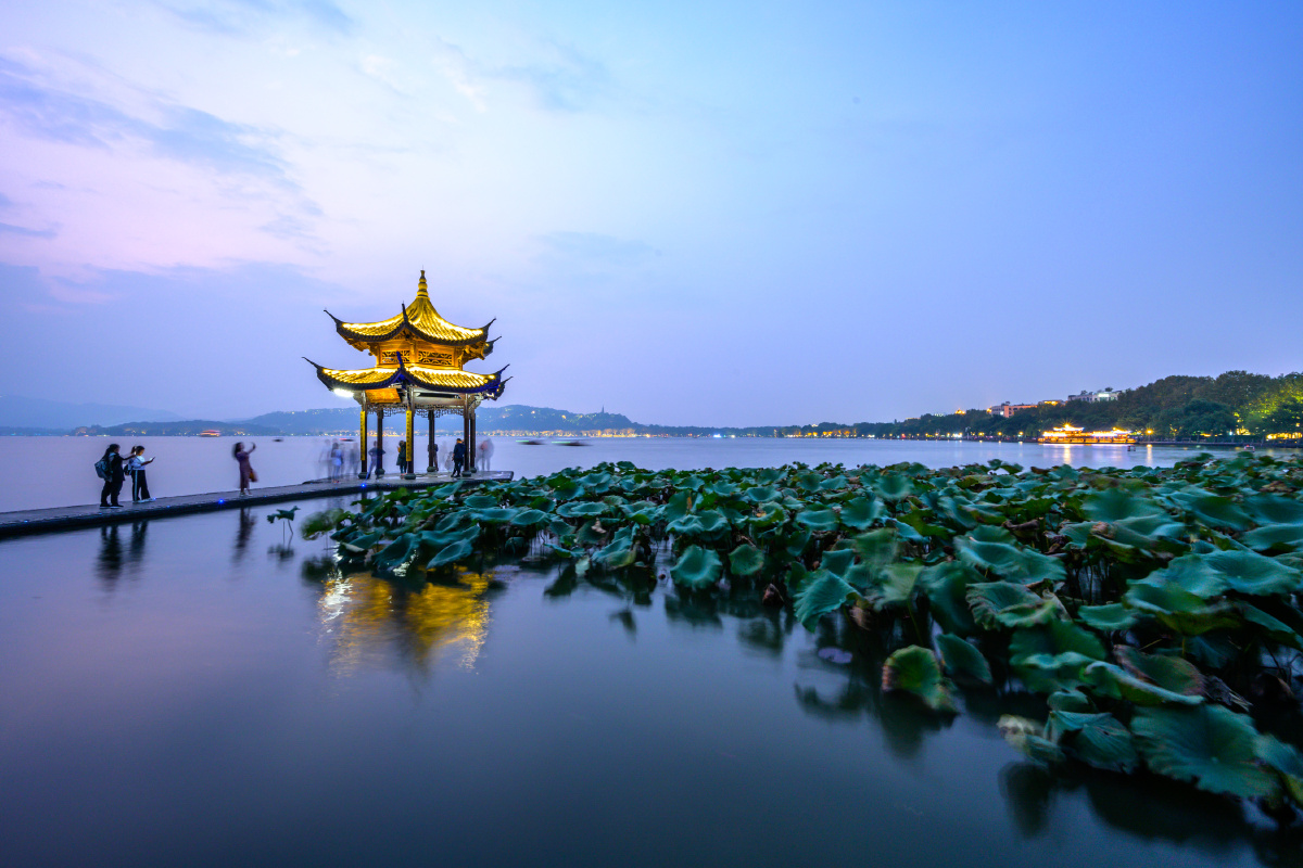 1/143杭州风光圈子风光旅行城市日落还没有人打赏,快来当第一个打赏的