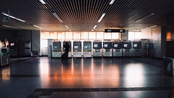 001