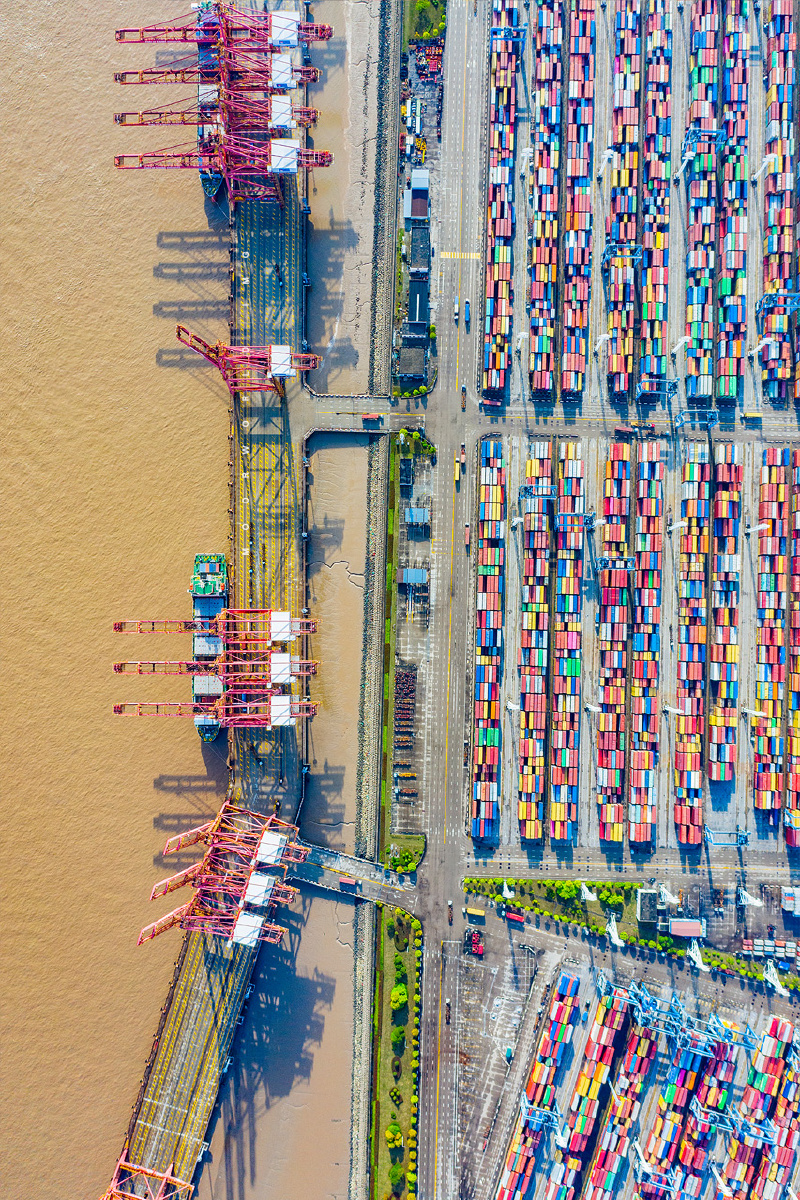 航拍宁波穿山港