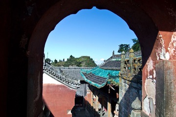 武当山--墙2.JPG