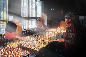 酥油灯