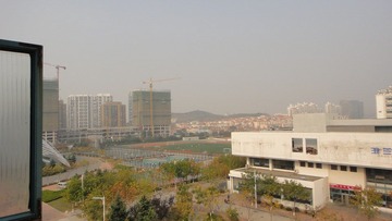 11.13太阳不大（青岛市黄岛区中国石油大学.JPG