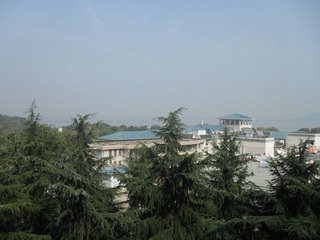 【湖北省武昌区武汉大学】2011-11-12 12：45 (2).JPG