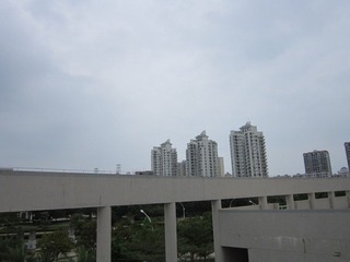 20111108下雨吗？下雨吧！晴太久了！.JPG