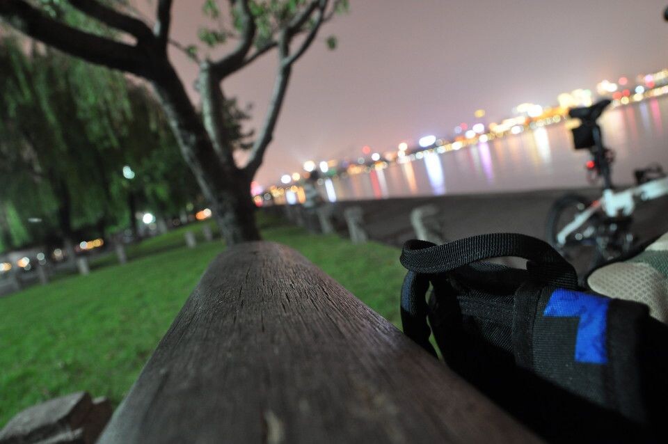 这张我连镜头都没看的<br />
