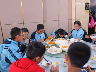 1431025
