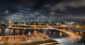 那霸港 月夜