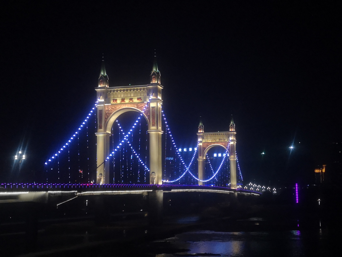 联盟桥夜色