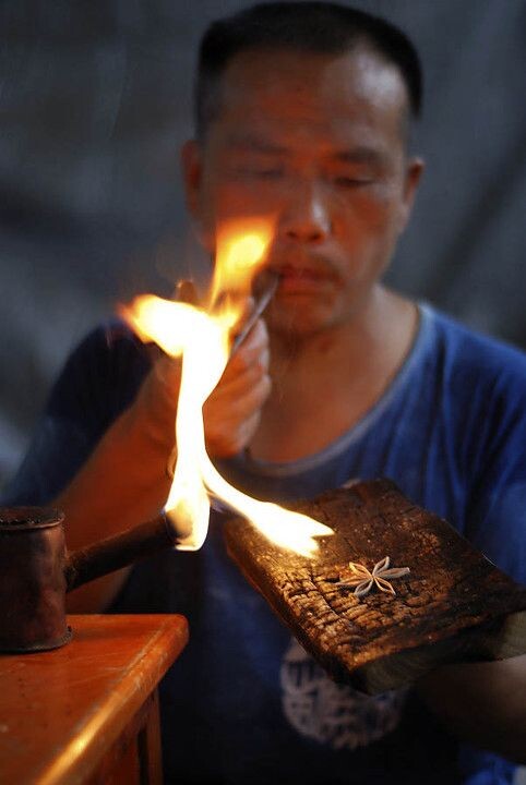 苗族 银饰 贵州 工艺 文化遗产<br />
