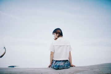 001