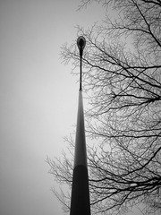 045