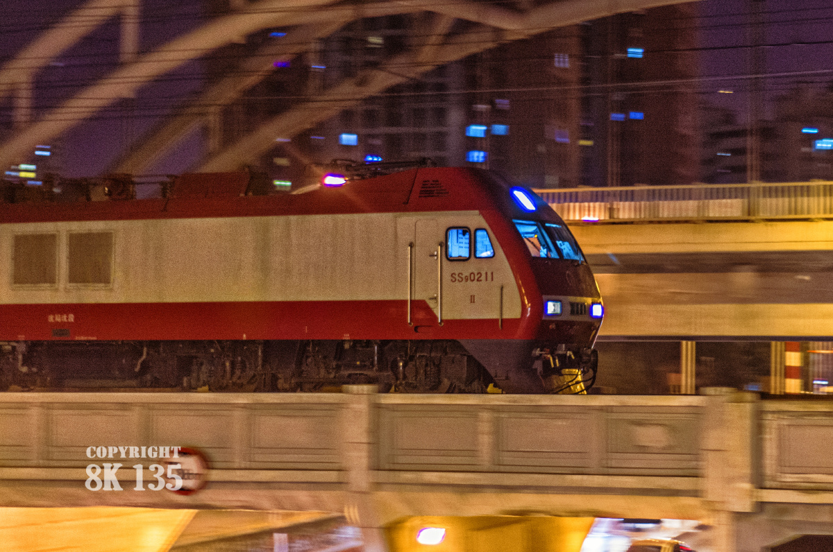 ss9g牵引k939次接近天津站