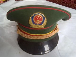 589818