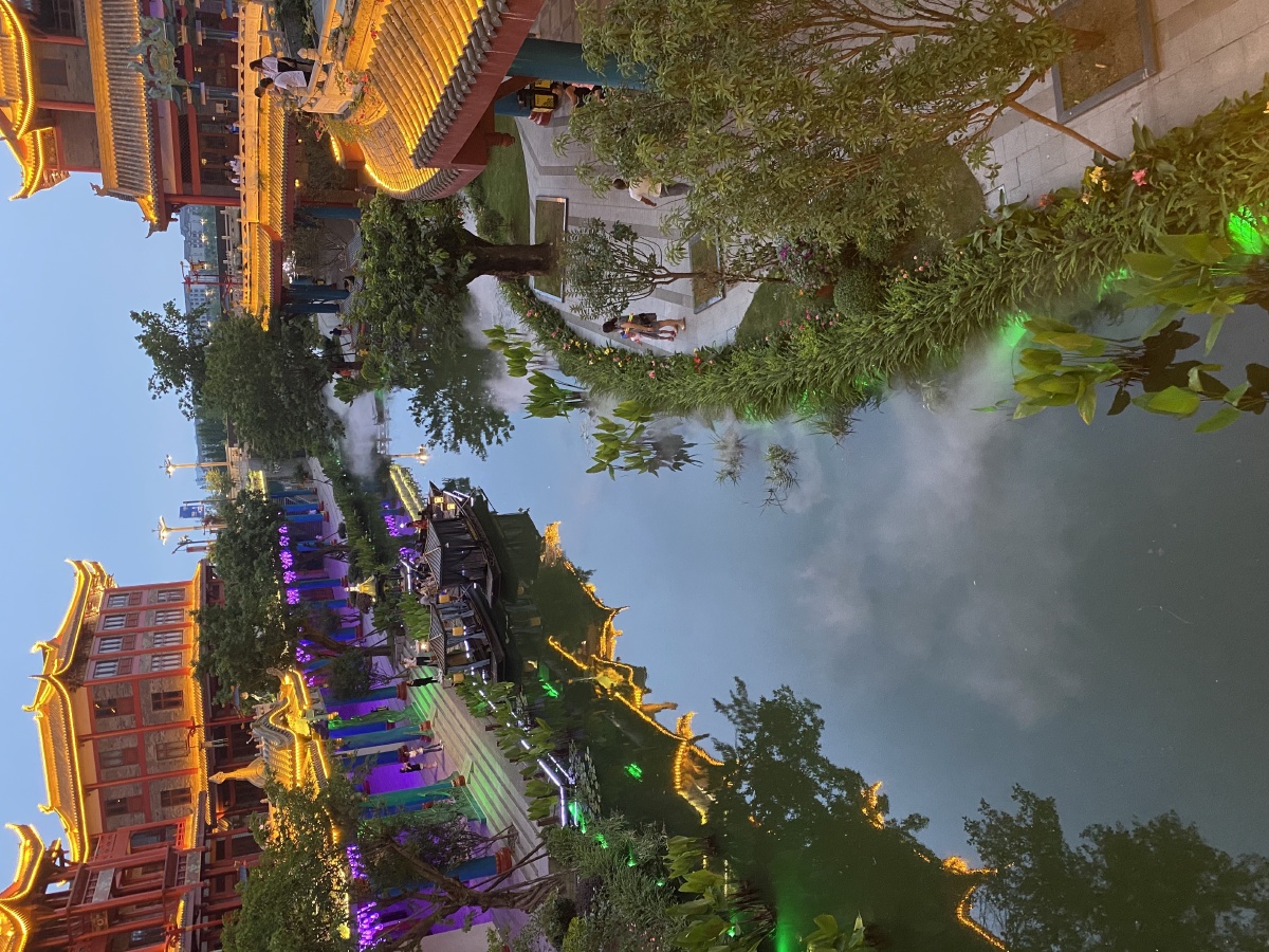 眉山大唐不夜城给你带来不一样的视觉