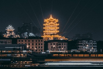黄鹤楼之夜