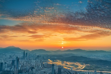 老片重新——我在台风天里怀念好天气