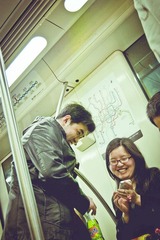 温馨的笑——咱家宝宝都会给爸妈发自己照片了.jpg