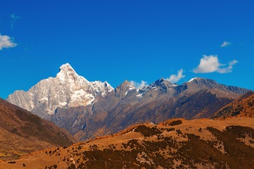 四姑娘山