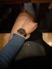 330412