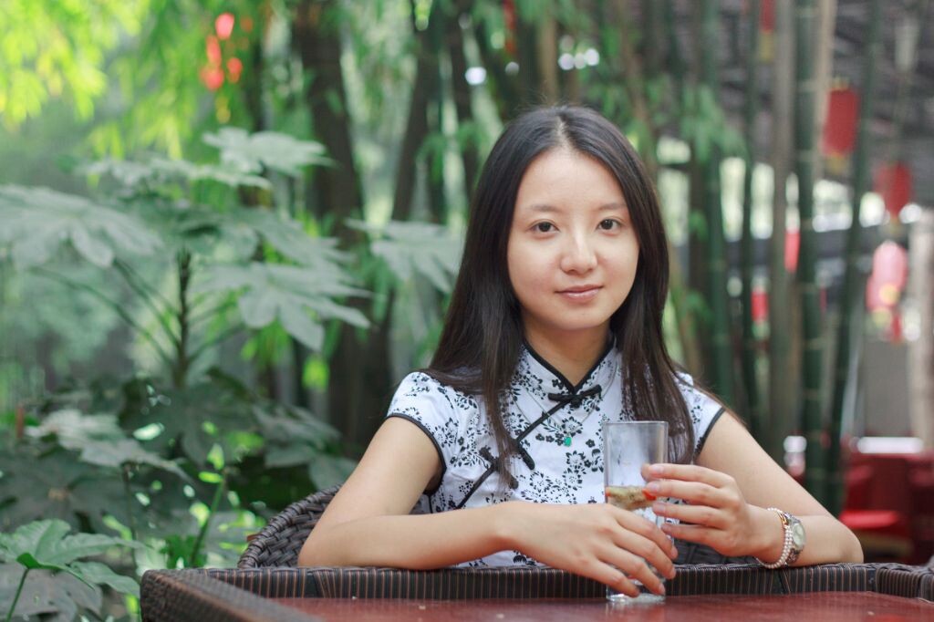 在成都怎么能不喝一杯竹叶青~