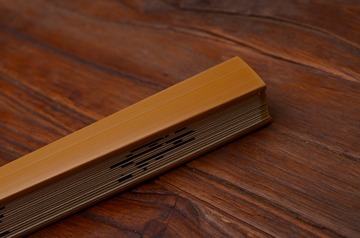 803131