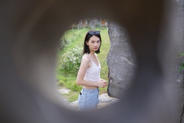 001