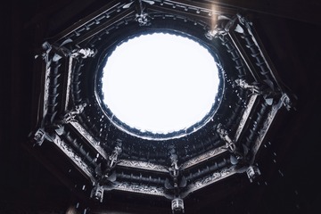 120049