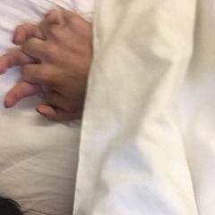 256853