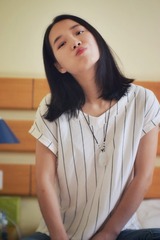 001