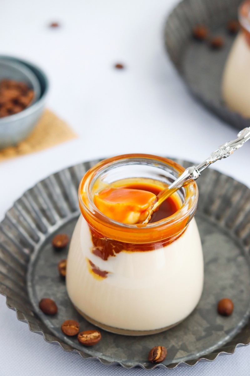 香醇嫩滑焦糖咖啡奶冻