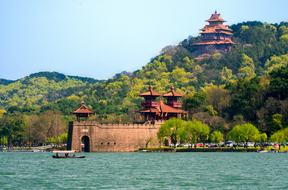 武汉东湖一景 - 拦路雨 - 图虫
