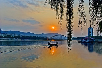 茶节染得师河秀（组照之三）