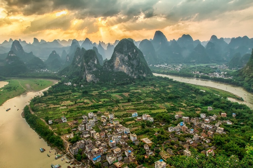 老图新修，非常怀念7月在桂林为期一周的旅行。