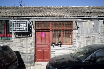 L1001573