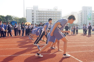 高二20林育灿.jpg