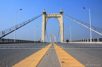 赣州大桥 (1).jpg