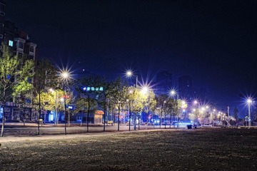 我家的夜景-3.jpg