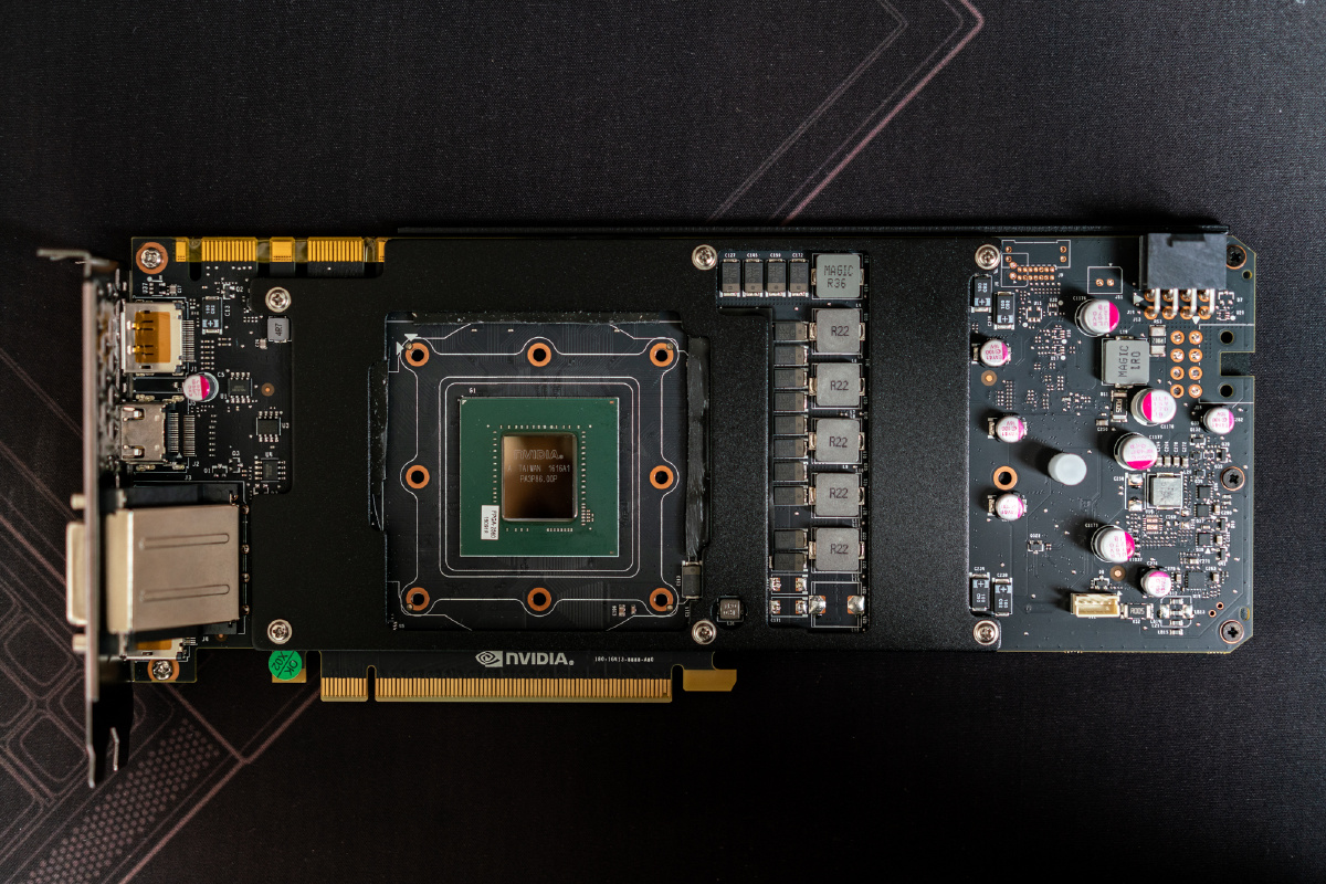 磐镭gtx10808gbd5x雷神版显示卡