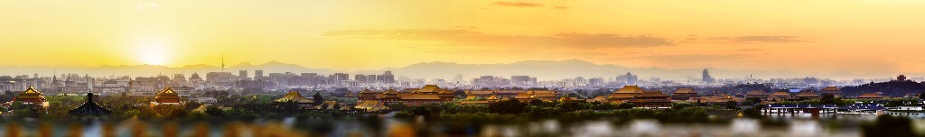 一次工作机会登上楼顶看到的皇城景色,找个了好天做足准备拍的接片。