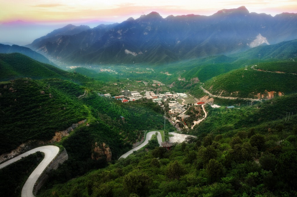 今年参与了“美丽”乡村拍摄,图为樱桃沟村。