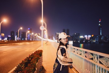 001