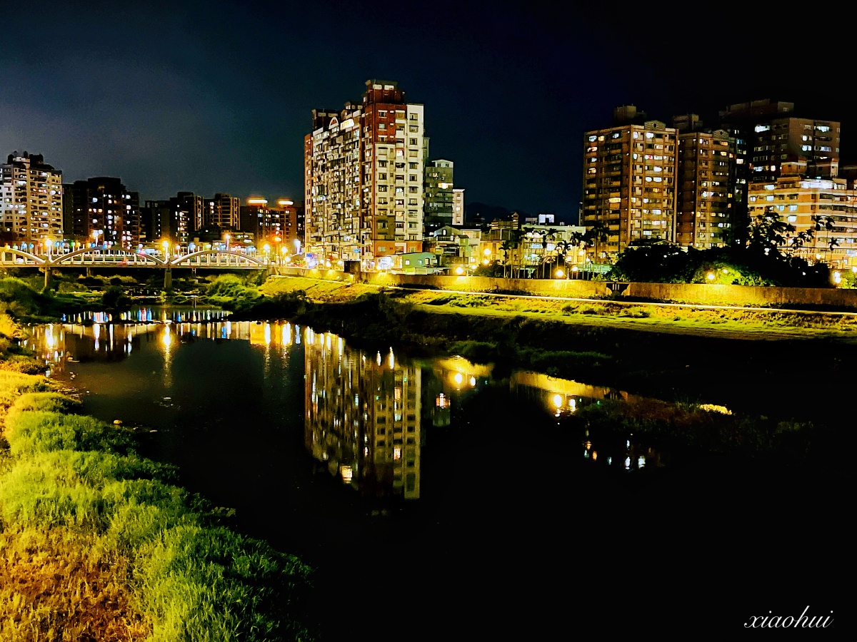 台湾新北三峡老街夜景
