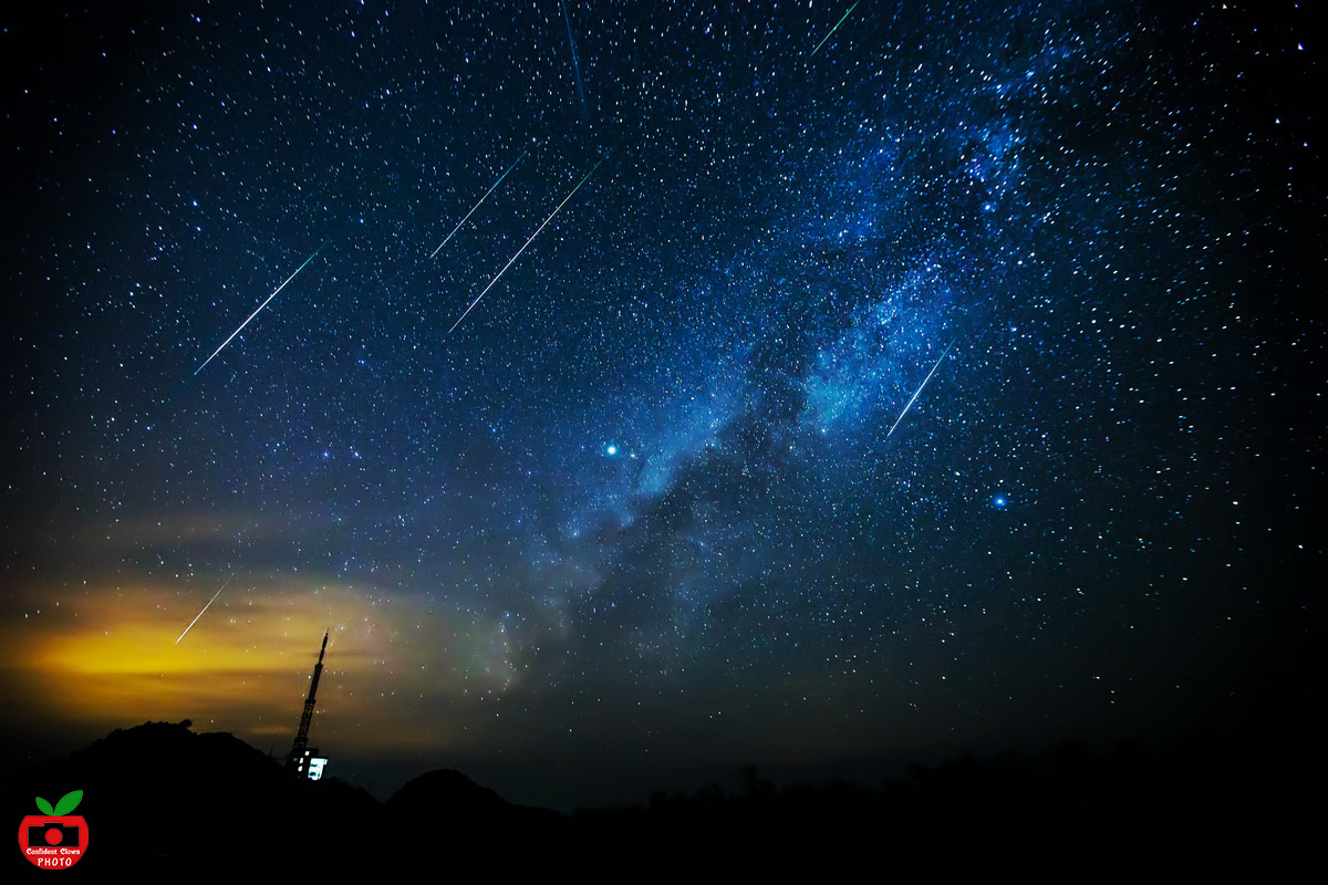 阳春勾髻顶的银河与流星雨