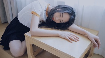 001