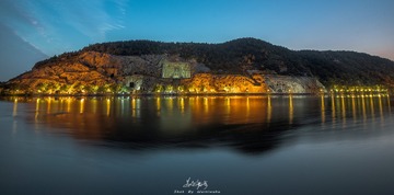 龙门之夜