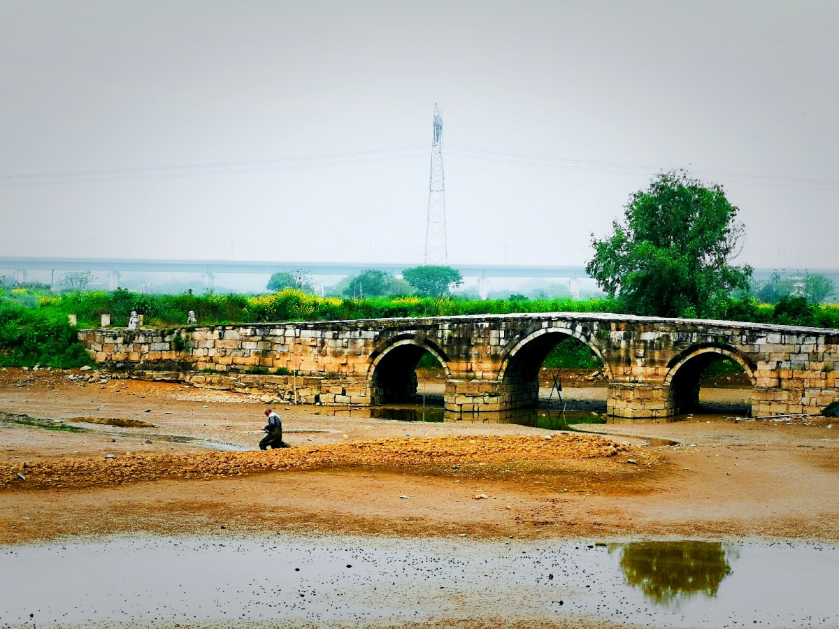 武汉重出江湖视频封面上的那座三眼桥